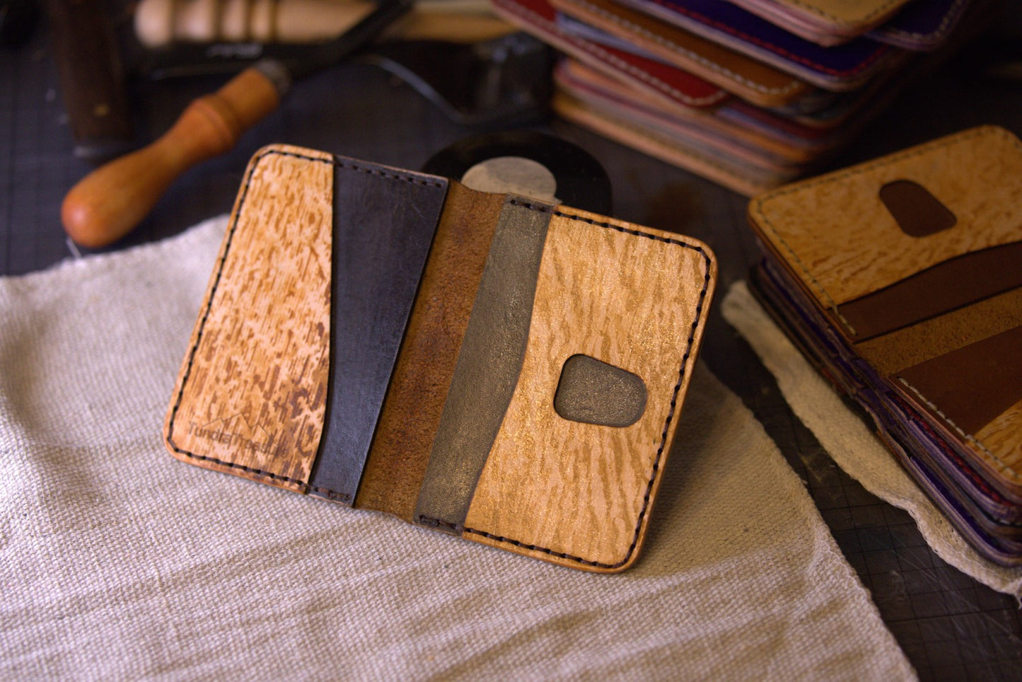 Organic Patterns - Handmade Leather Bifold Wallet